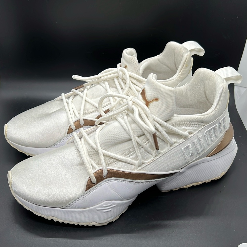 Puma Women’s Muse Maia Luxe Tennis Shoes Sz 9.5 Bronze & White 366766 #18712